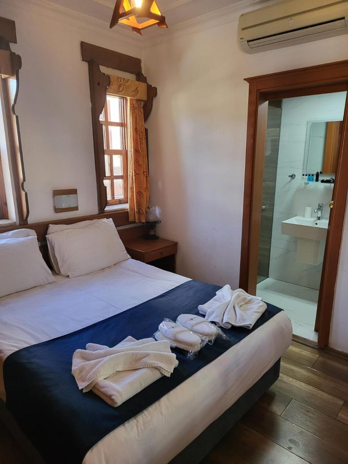 אנטליה Hotel Karyatit Kaleici מראה חיצוני תמונה