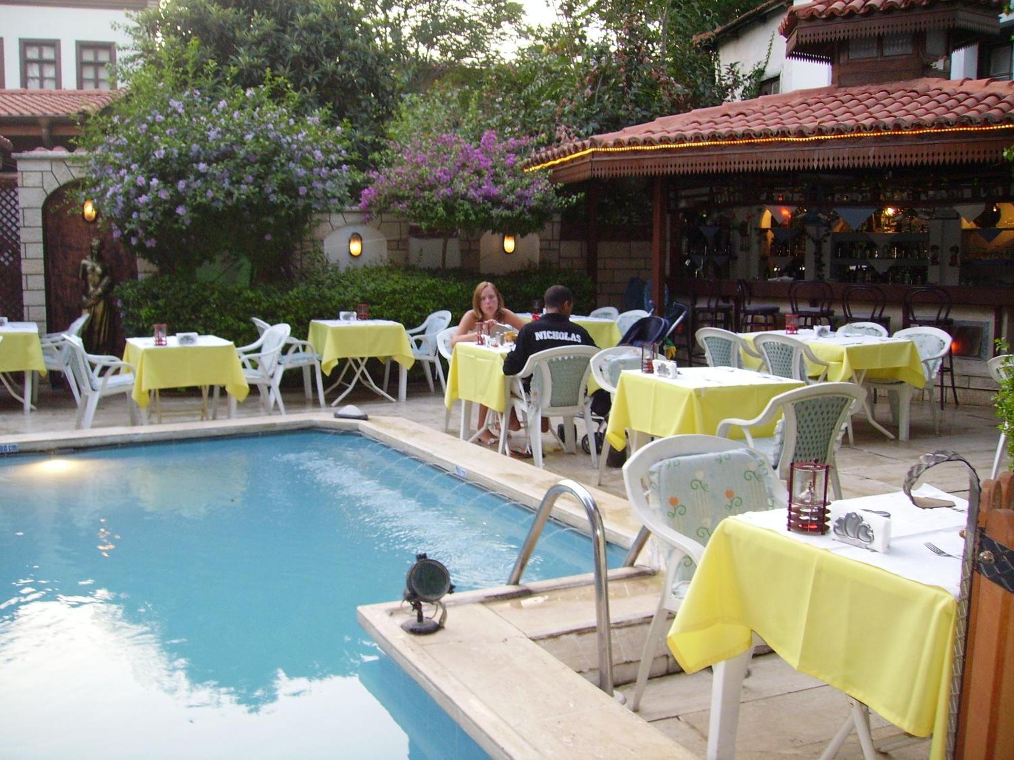 אנטליה Hotel Karyatit Kaleici מראה חיצוני תמונה